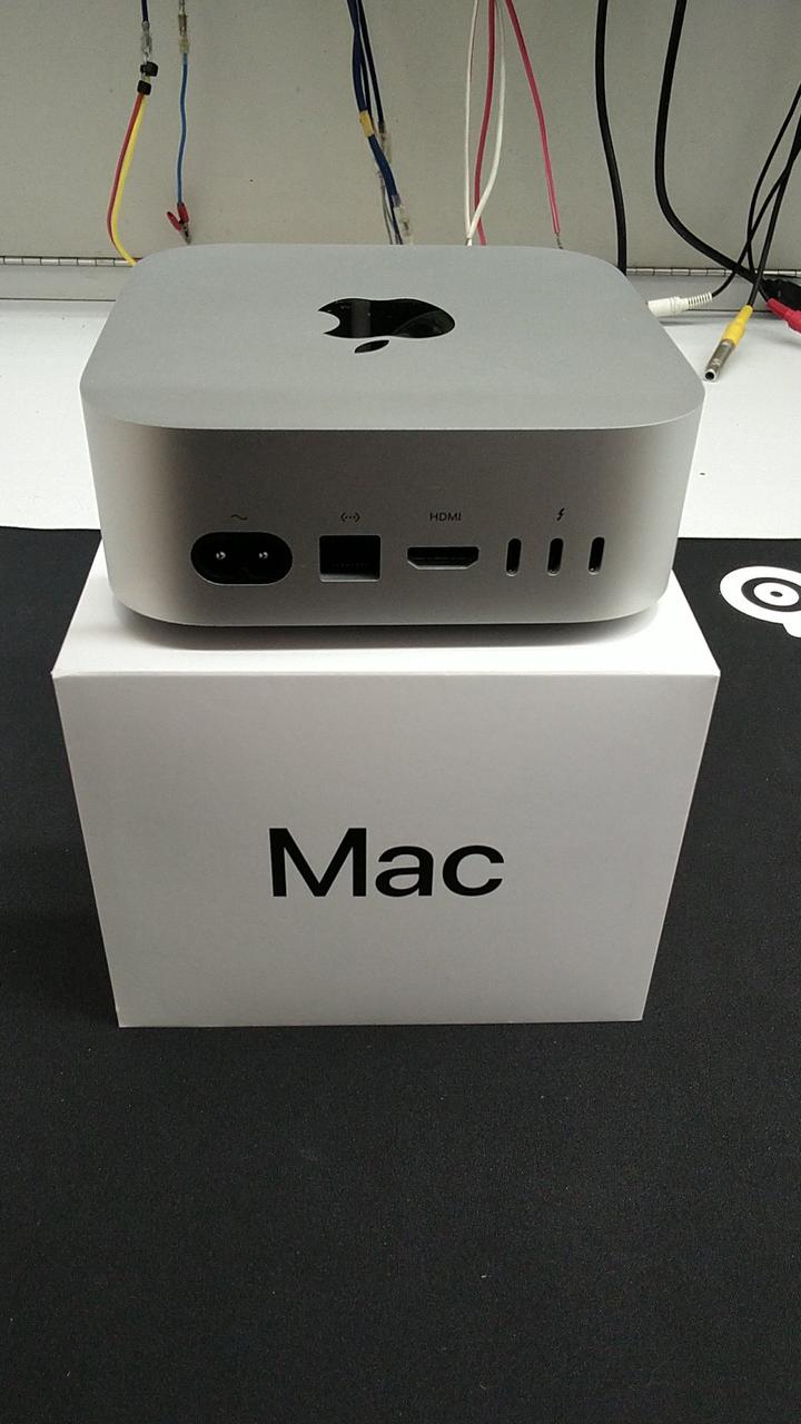 スマホ・タブレット・パソコン Apple Mac mini Amazon.co.jp: Apple 2023 Mac mini desktop computer with M2