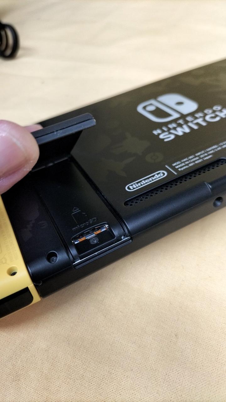 Nintendo Switch - ニンテンドースイッチ　ピカブイ　ソフトなし Amazon.co.jp: Nintendo Switch ポケットモンスター Let's Go