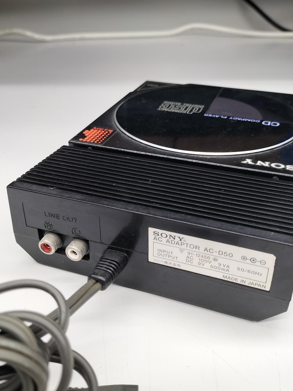 お*ち様 SONY ポータブルCDプレーヤー D-250 動作せず 本体とACア お*ち様 SONY ポータブルCDプレーヤー D-250 動作せず 本体とAC