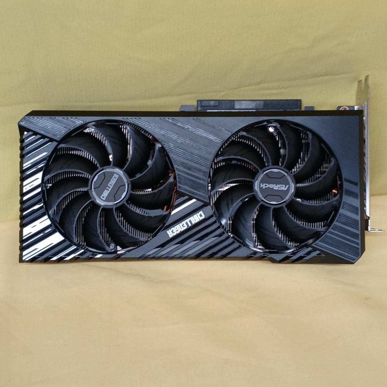 ASRock TRICHI グラフィックボード ASRock > ビデオカード