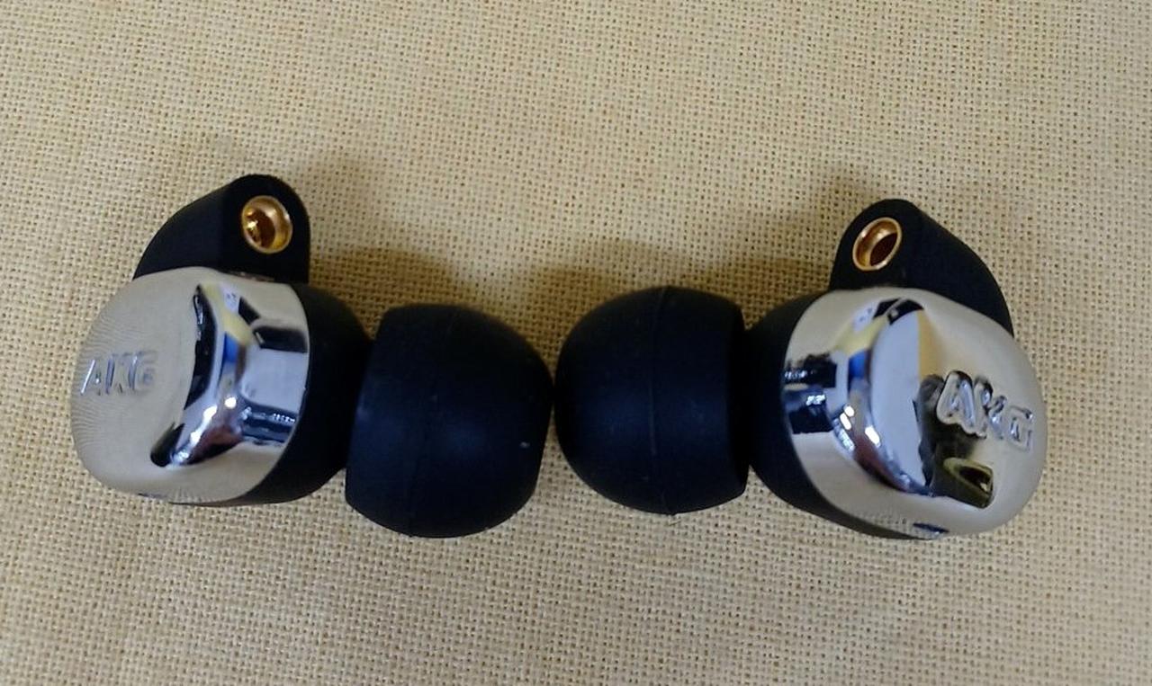 アーカーゲー(AKG)|有線イヤホン|HARDOFFオフモール（オフモ