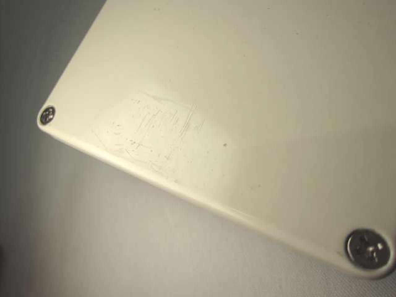 底面擦り傷等あり