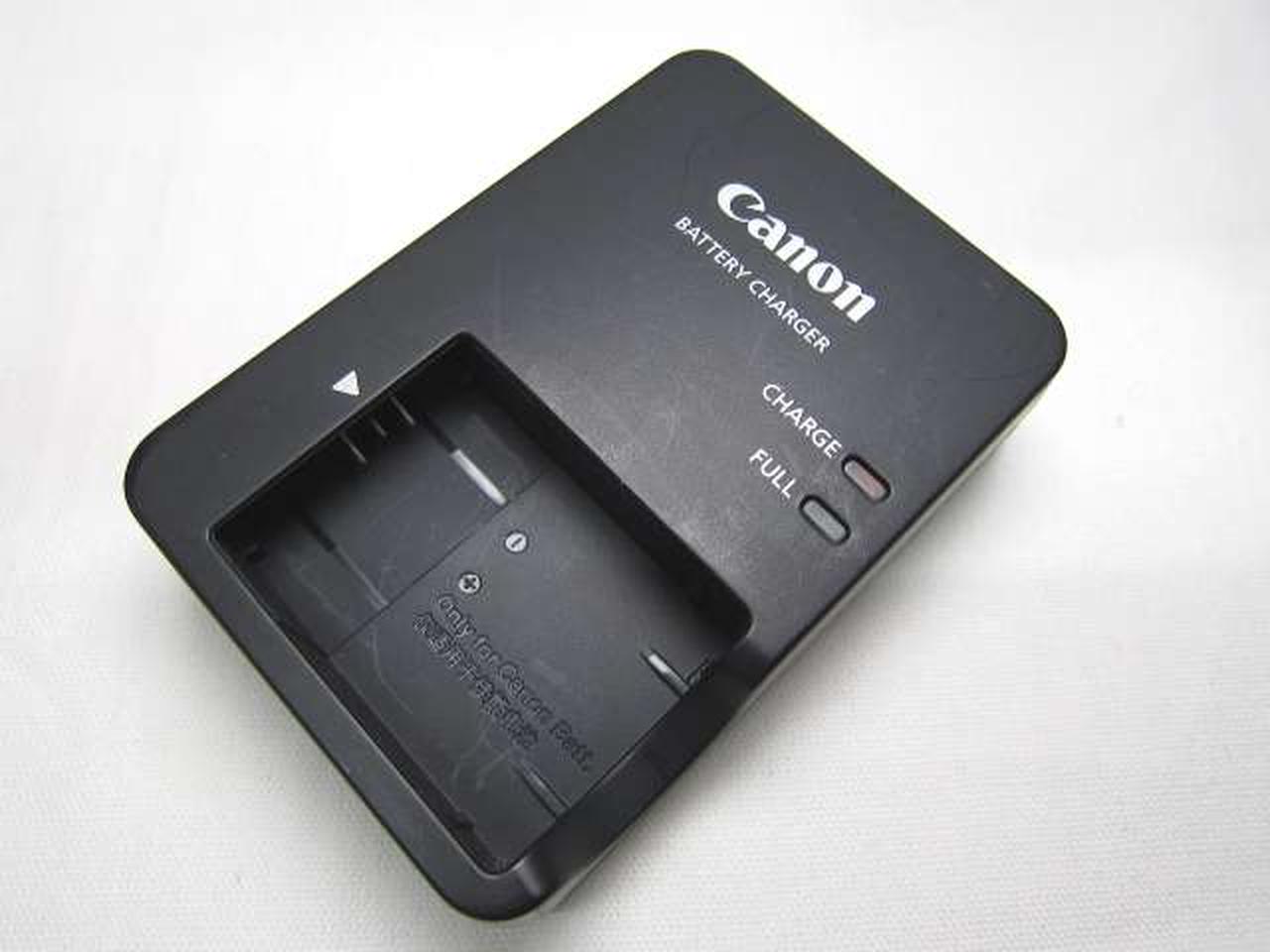 充電器だけ使用感あります