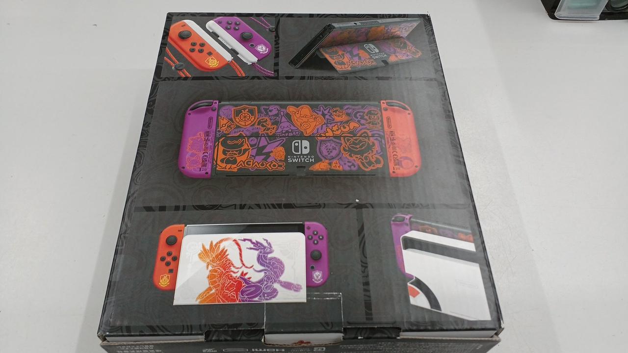 Nintendo Switch - Nintendo Switch(有機EL)スカーレットバイオレットエディション Amazon.co.jp: Nintendo Switch(有機ELモデル) スカーレット