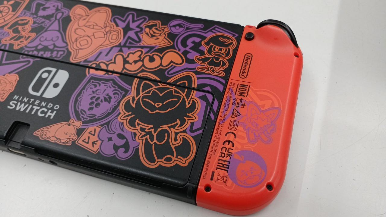 中古Nintendo Switch有機EL スカーレットバイオレットエディション Amazon.co.jp: Nintendo Switch(有機ELモデル) スカーレット