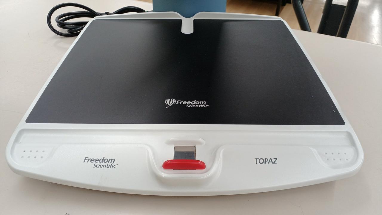 拡大読書器　TOPAZ freedom scientific FREEDOM SCIENTIFIC|拡大読書器|HARDOFFオフモール（オフモ