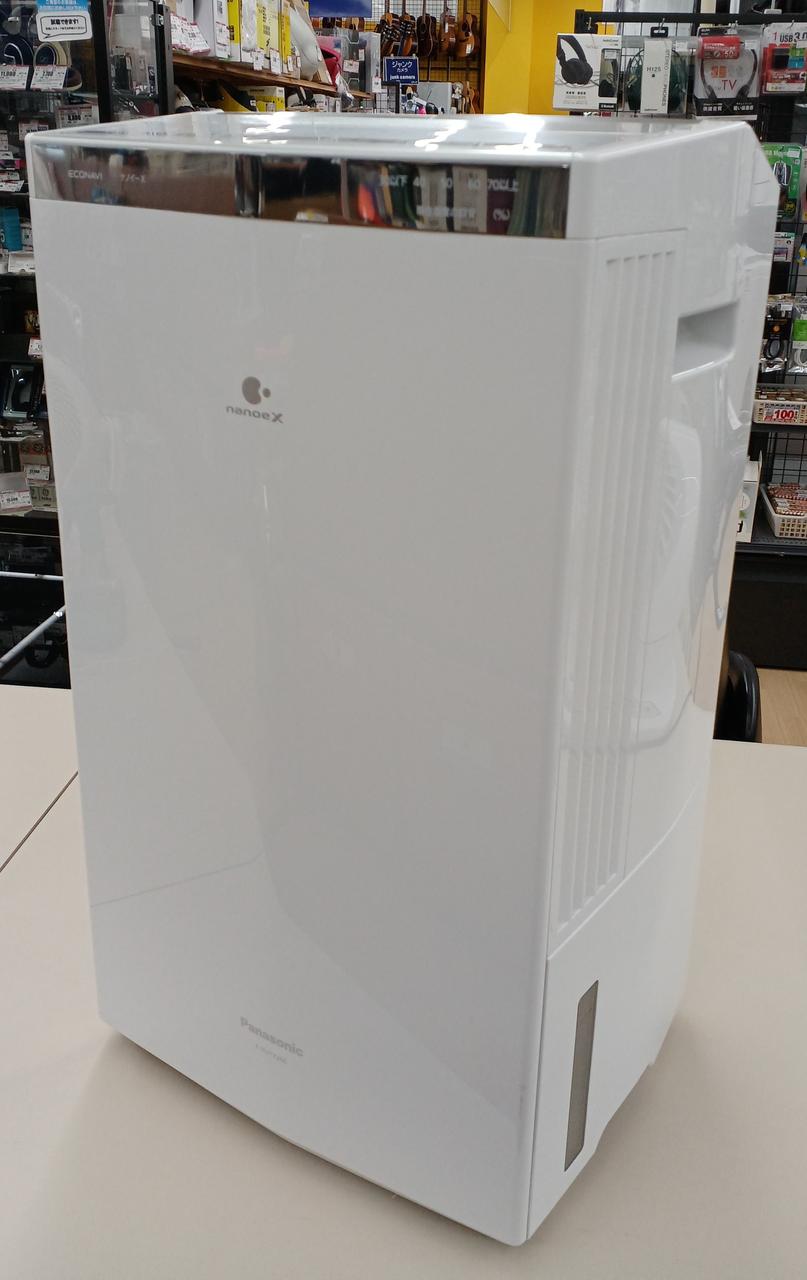 ジャンク品　パナソニック F-YHTX200 ハイブリッド方式 衣類乾燥除湿機 715DeRrWhmL._AC_SY200_QL15_.jpg