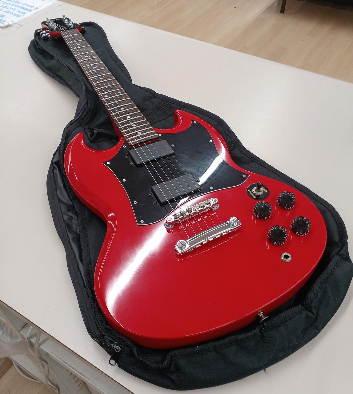 美品 Epiphone Flamekat エレキギター ケース付 希少 Epiphone Flamekat エレキギター ケース付 希少｜Yahoo!フリマ