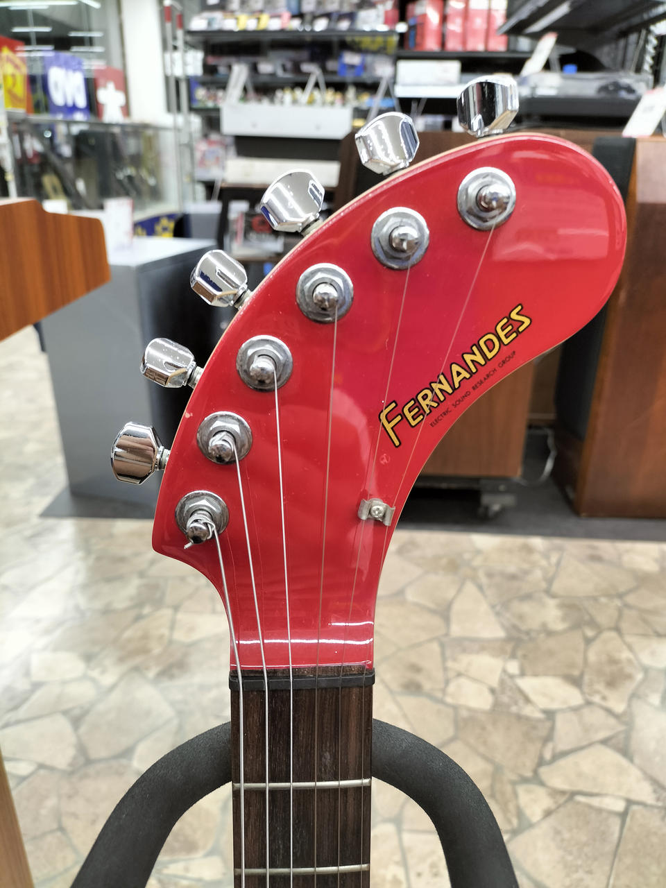 独特な店 フェルナンデス(FERNANDES)|アンプ内蔵ギター|HARDOFFオフモール ギター