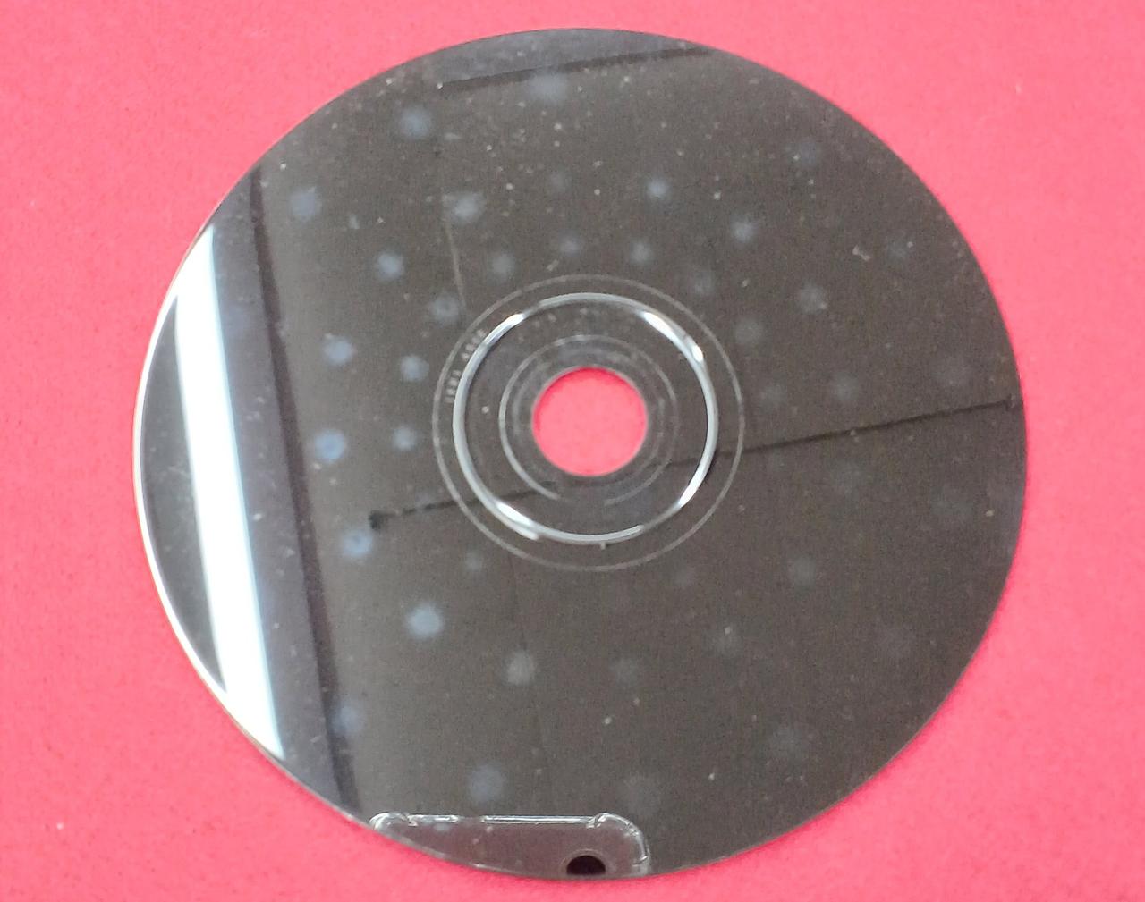 斑点あります。