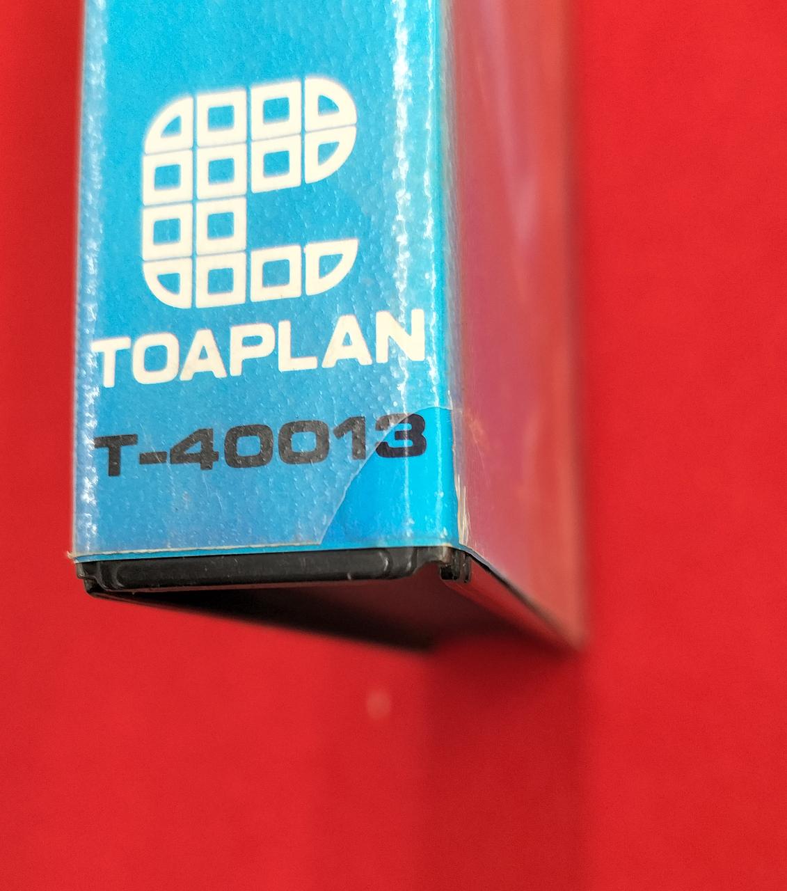 フィルム剥がれています。