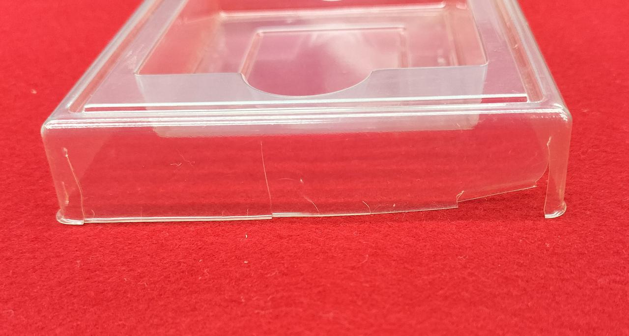 割れあります。