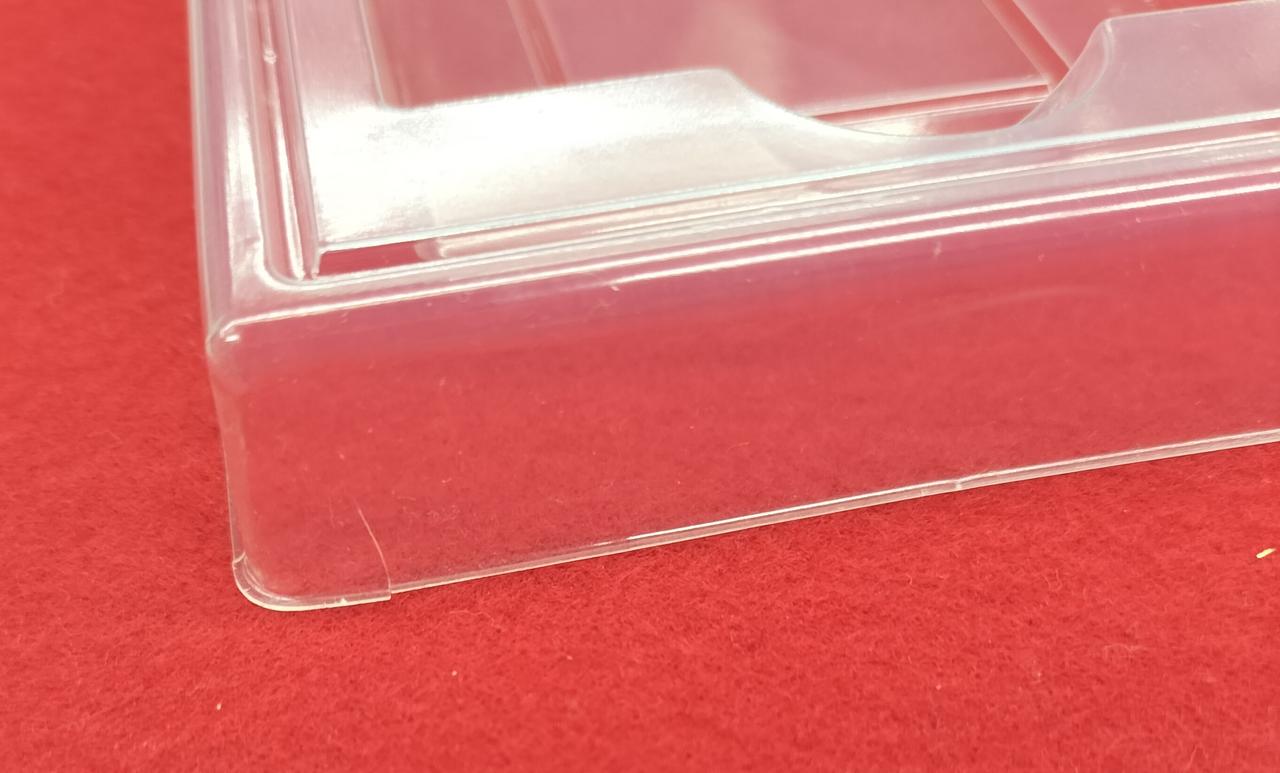 内箱割れあります。