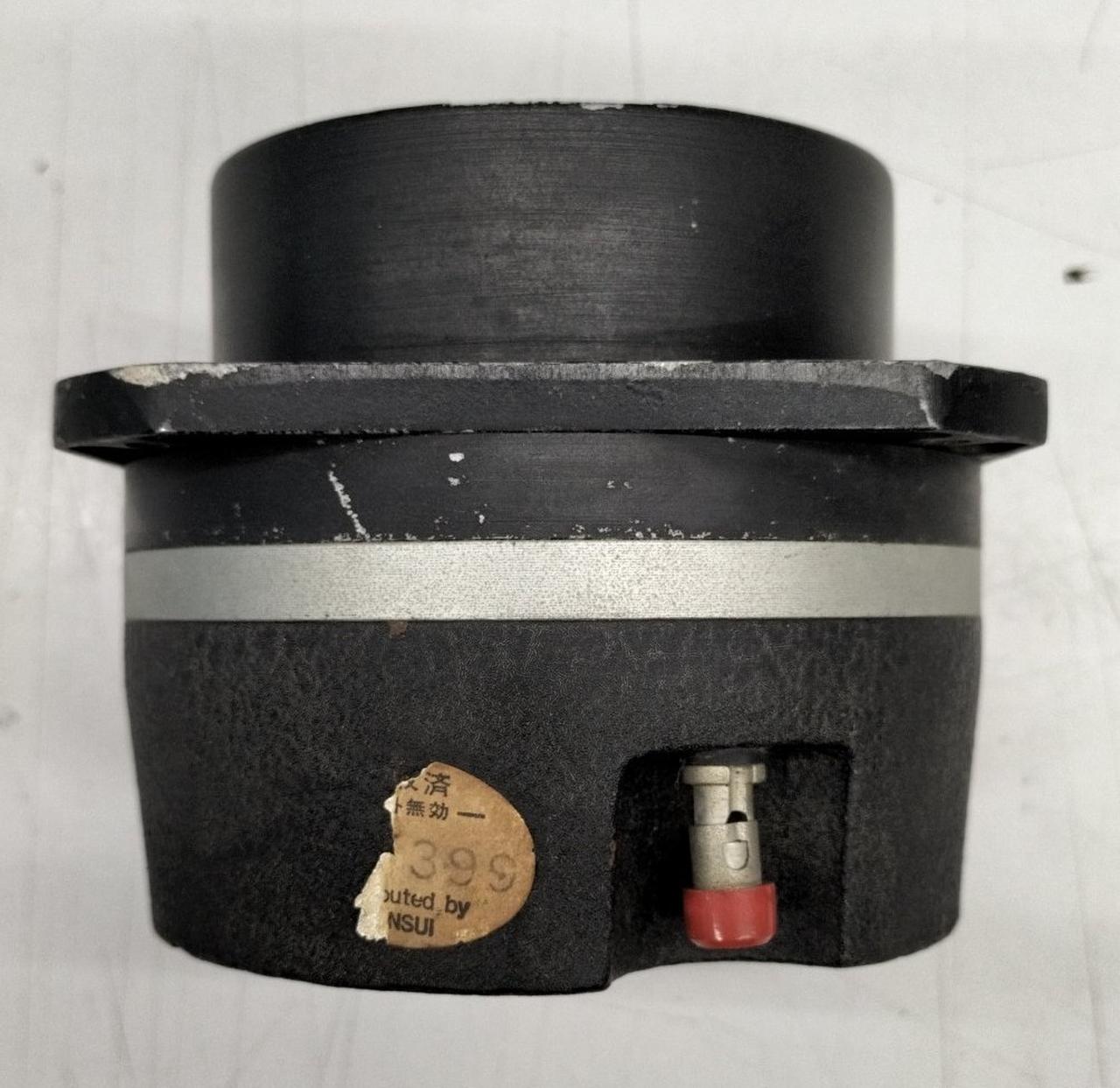 シール剥がれ、キズあり