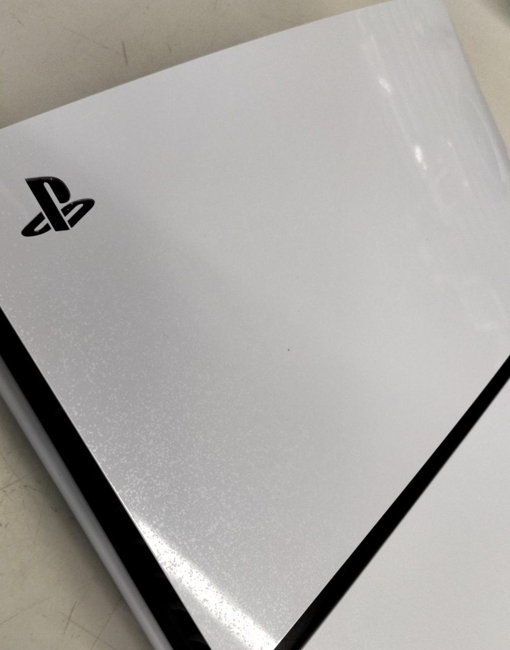 鏡面部分に汚れ多数