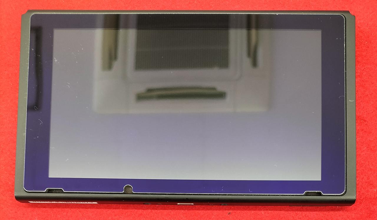 フィルム貼られています