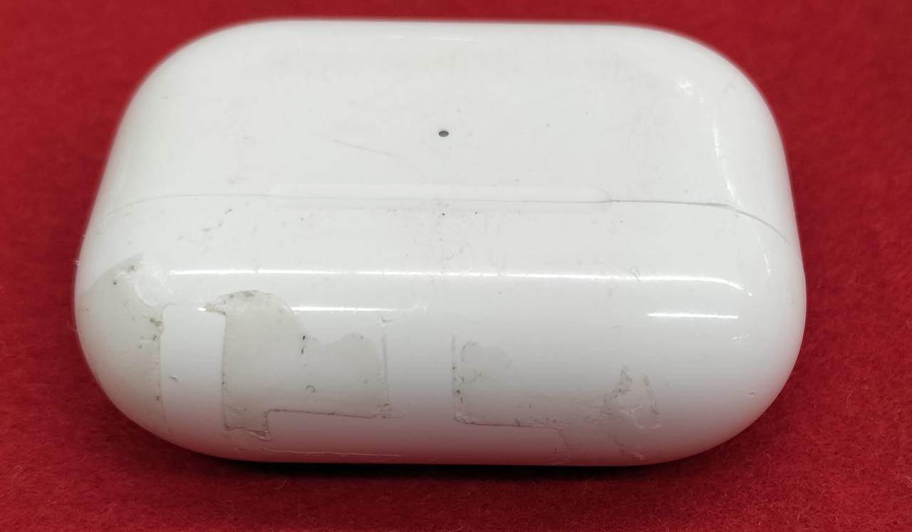 シール跡あります。