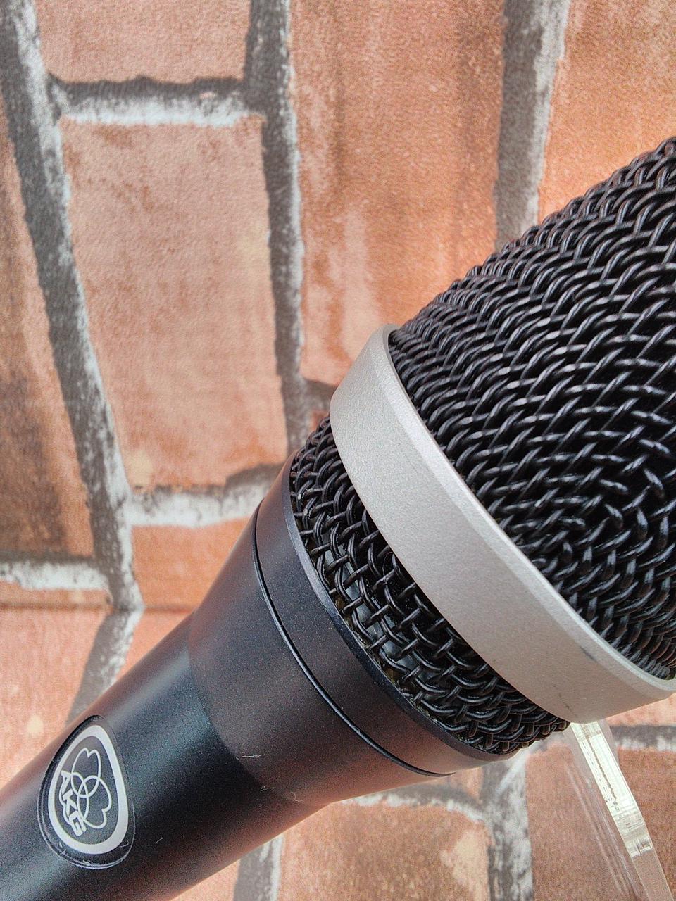 AKG P2 ダイナミックマイク 美品 AKG P2 ダイナミックマイク 美品 P2 - ヒビノマーケティング Div.