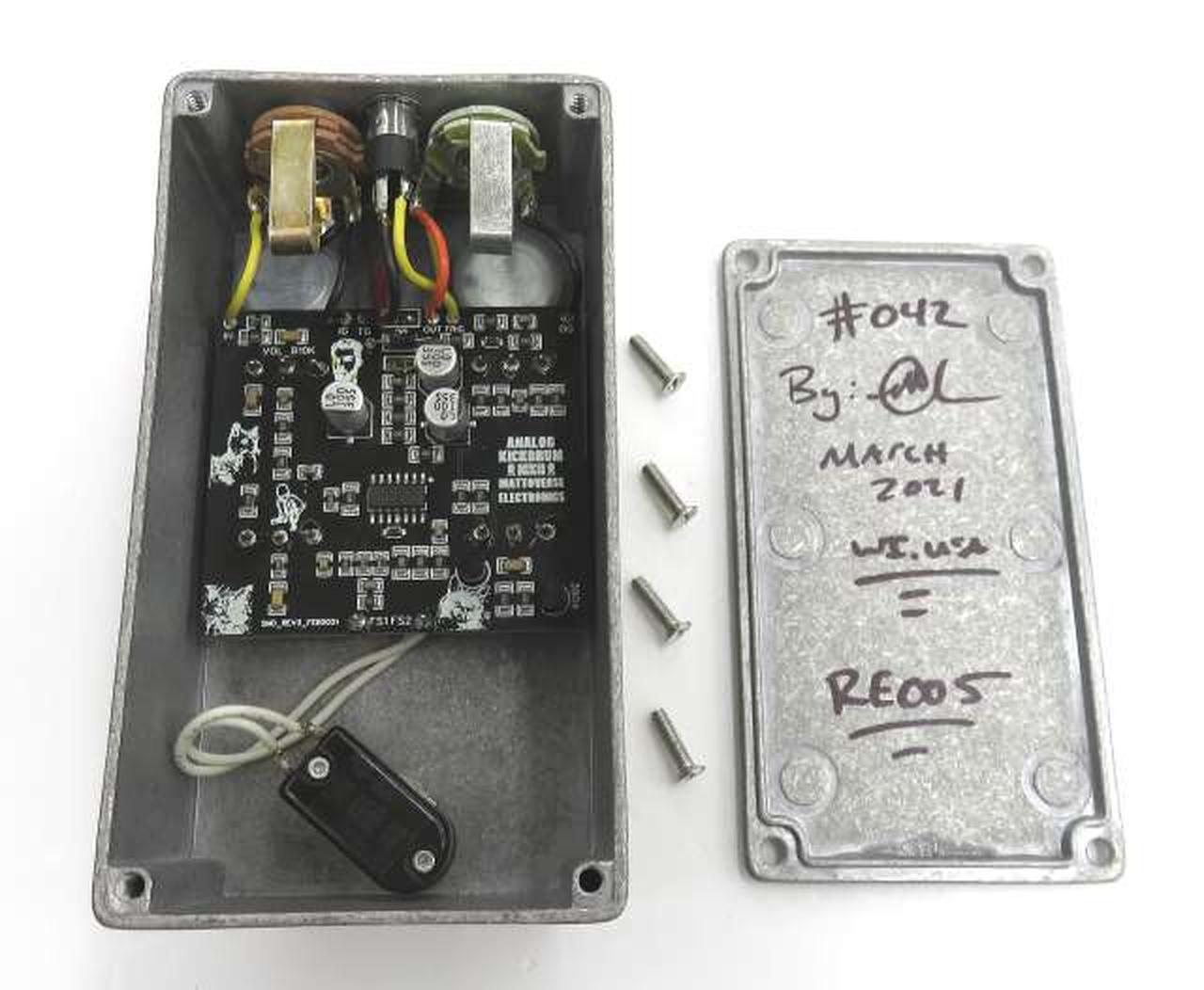 ※9V乾電池は使用出来ません.