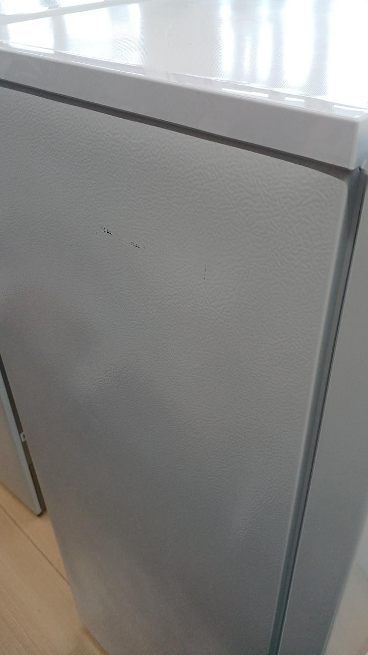 左側面キズあり