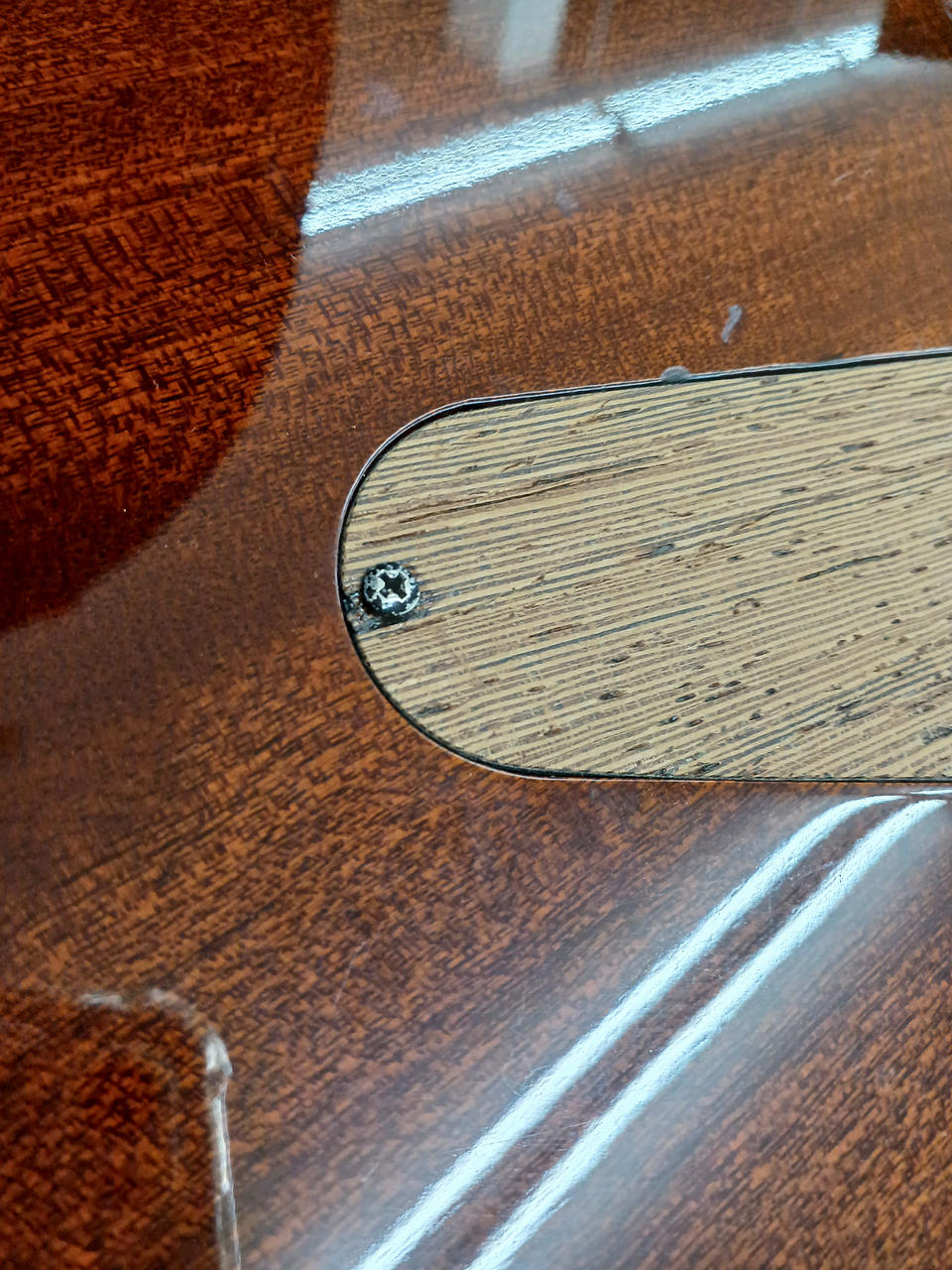 ネジ接続部分劣化あり。緩いです。