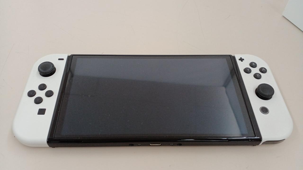 Switchグレー使わないので出品しました頂き物です Nintendo Switch - Nintendo Switch グレー 本体 Amazon.co.jp