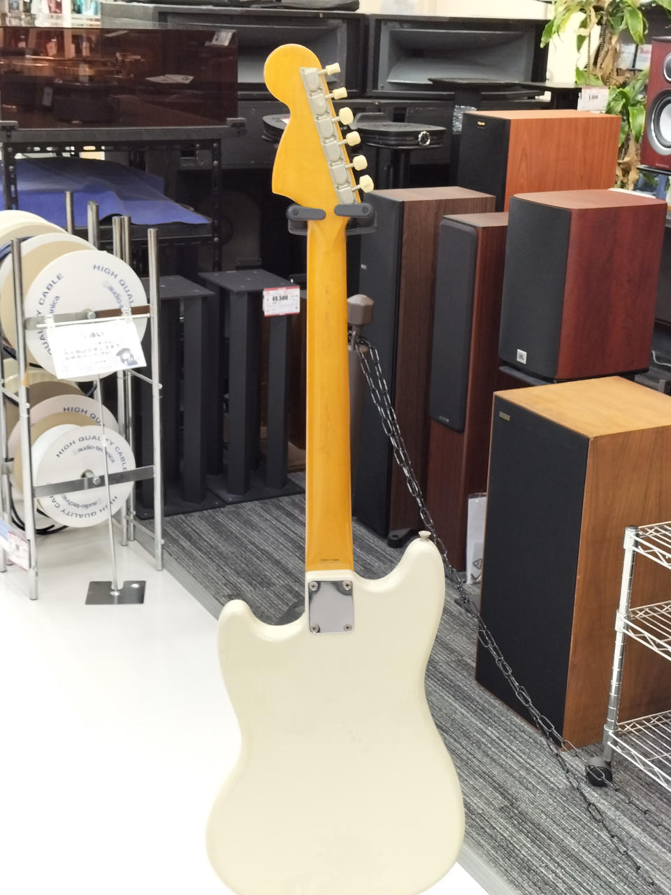 Fender Japan ムスタング キズ多め 友人からもらったボロボロのジャンクギターfender japan mustang