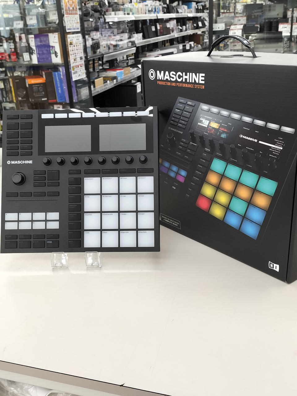 ネイティブインストゥルメンツ(NATIVE INSTRUMENTS)|サンプラー