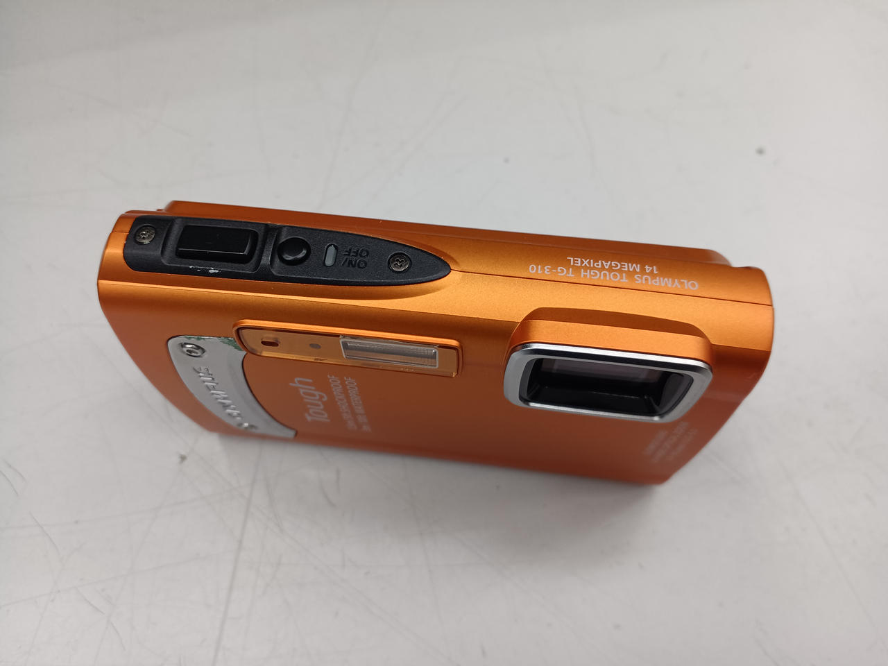 稼動品☆オリンパス デジカメ☆TG-310 オレンジ 充電器付き カメラ オリンパス OLYMPUS Tough TG-310 [オレンジ] オークション比較