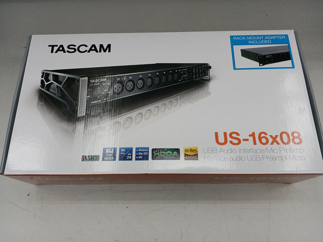 【廃盤品】TASCAMタスカム MIDIオーディオインターフェース 【16ch】 US-16x08 | USBオーディオ/MIDIインターフェース/マイク