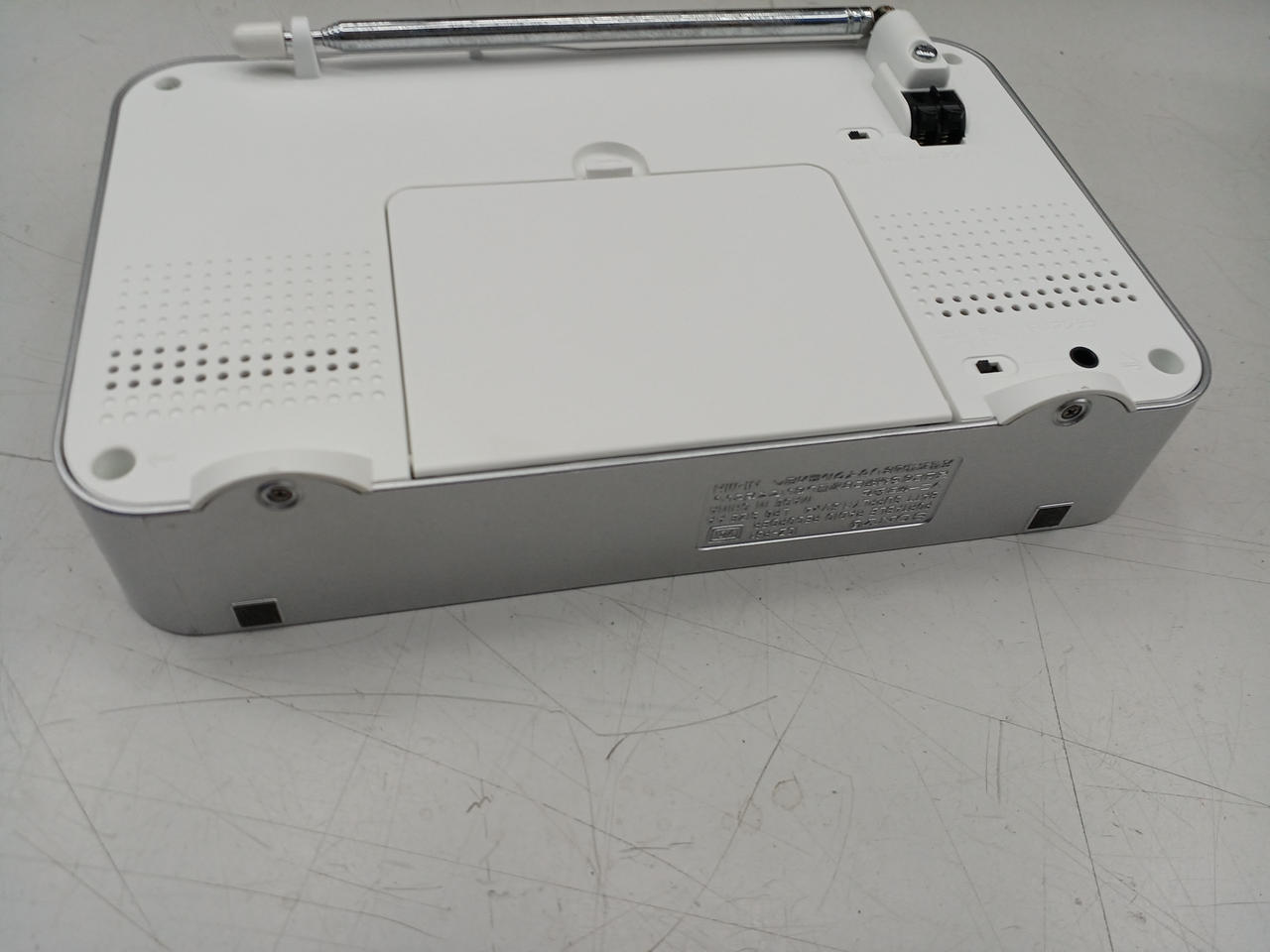 SONYポータブルラジオレコーダー ソニー、ラジオ録音対応でスピーカークレードル付きのポータブル