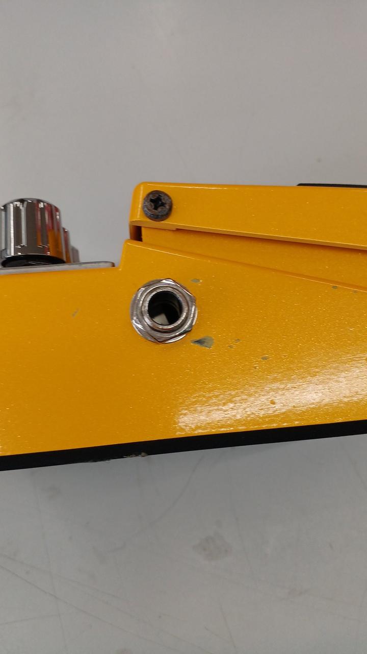 キズあります。