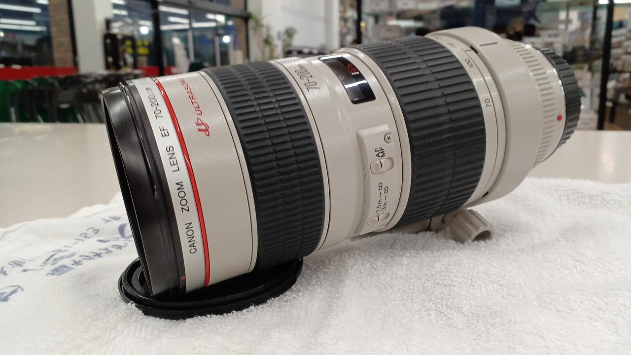 当会会員様より、キャノン7DMark IIカメラ+100-400㎜レンズを