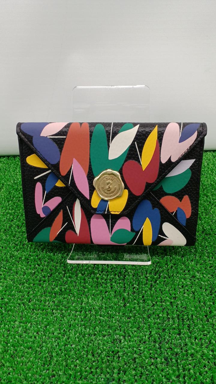 横１３cm
縦9,5cm
幅3cm