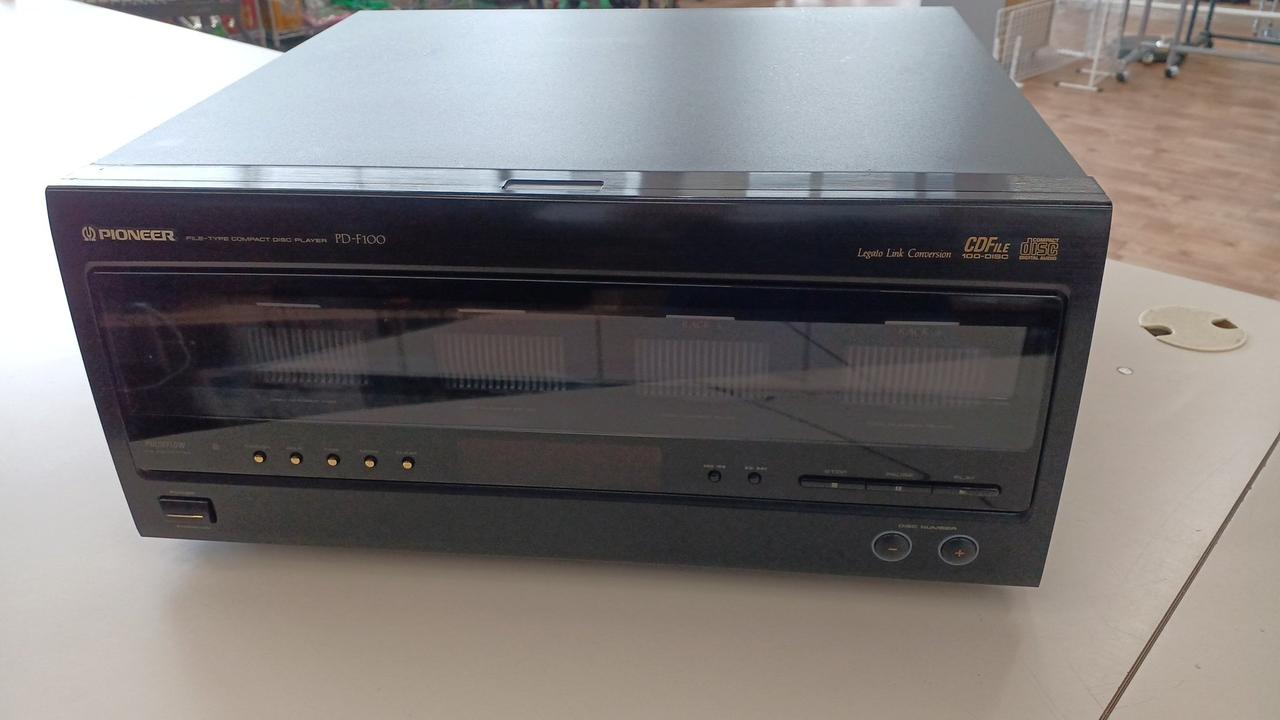 ジャンク品になります