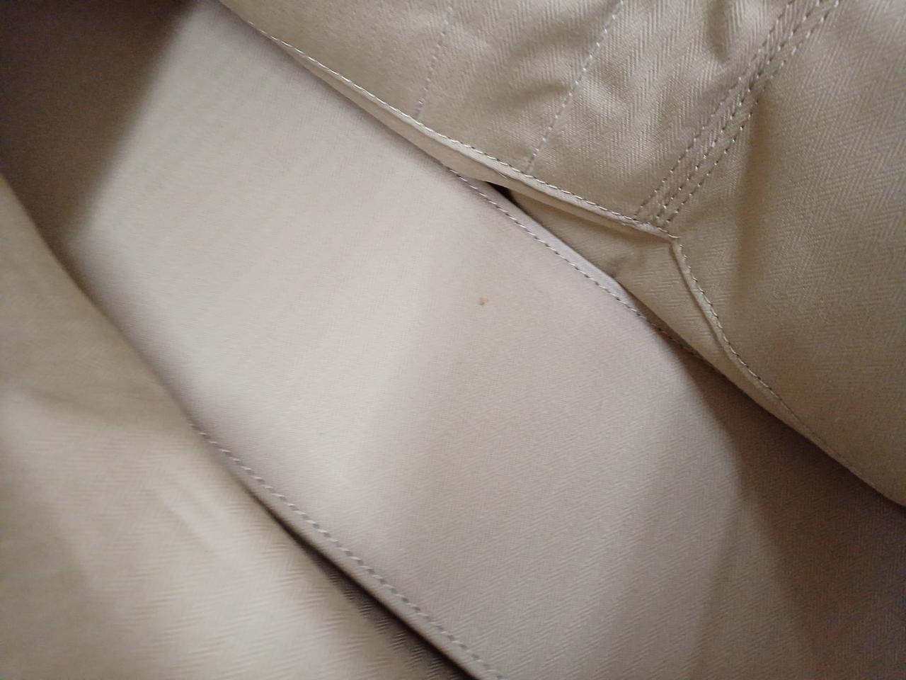 少しだけ汚れあり