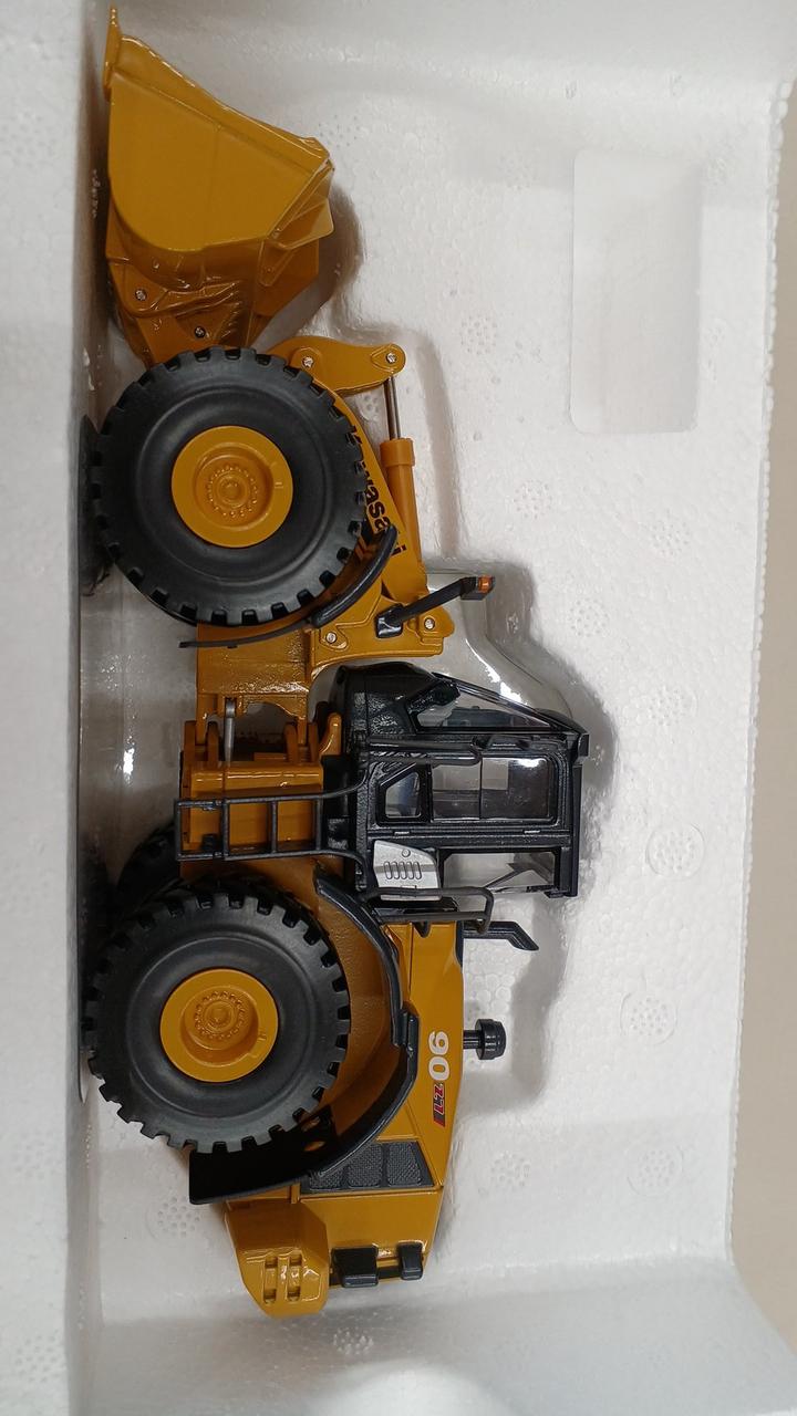EXTREME-J 様POLARIZER TRUCKS set KAWASAKI|WHEEL LOADER 90Z7|HARDOFFオフモール（オフモ