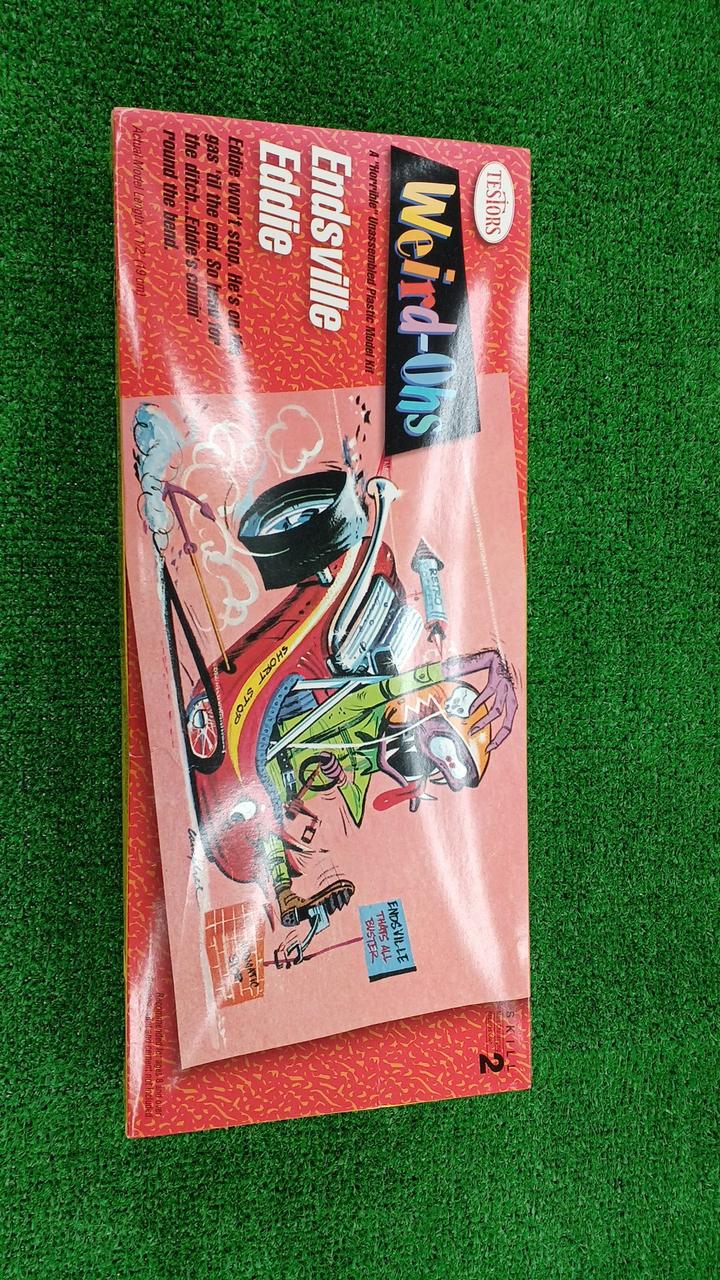 中央凹みあります