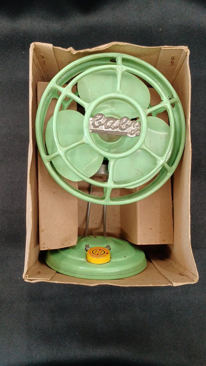 【非売品レア】 FEBRUARY 扇子　ブリリアントグリーン 昭和レトロ|ブリキ扇風機 日本製|HARDOFFオフモール（オフモ