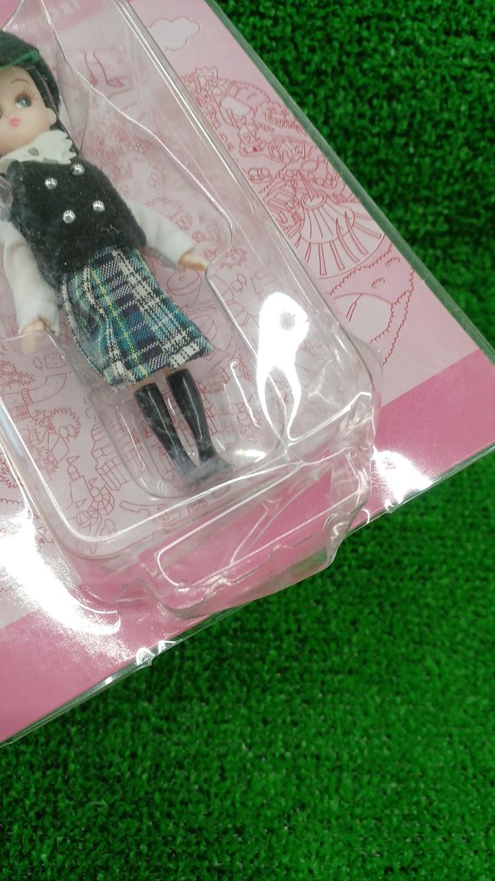 角潰れあります