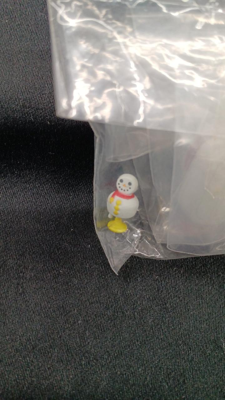雪だるまライトは封に入ってません