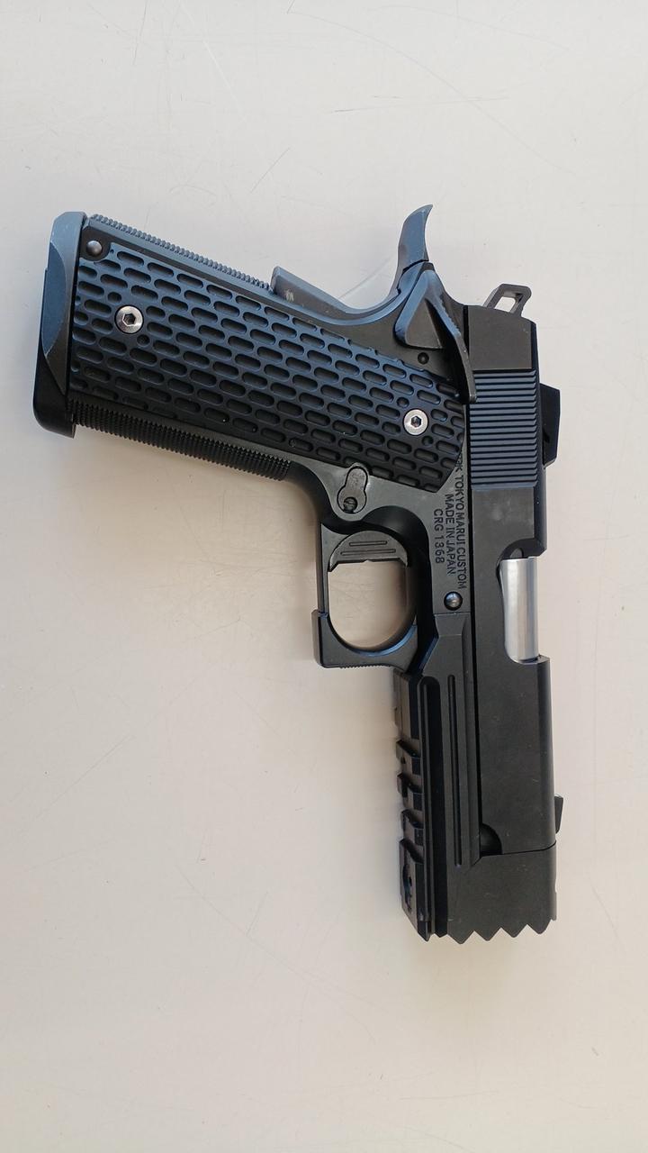 ﾄﾘｶﾞｰ引くと少しオイル滲みあります