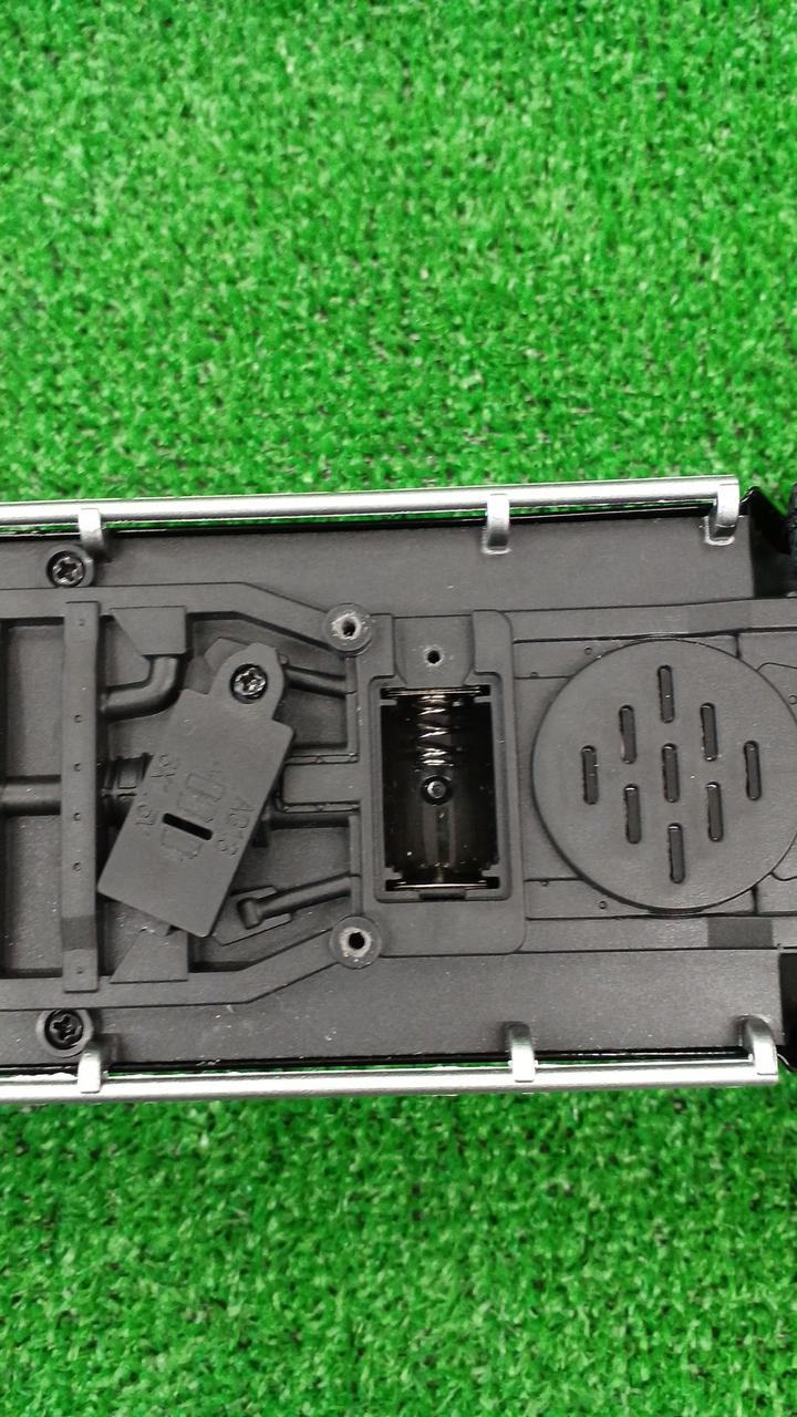 ボタン電池×３