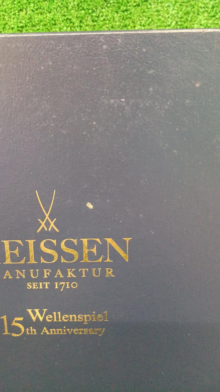 外箱表面に汚れあります