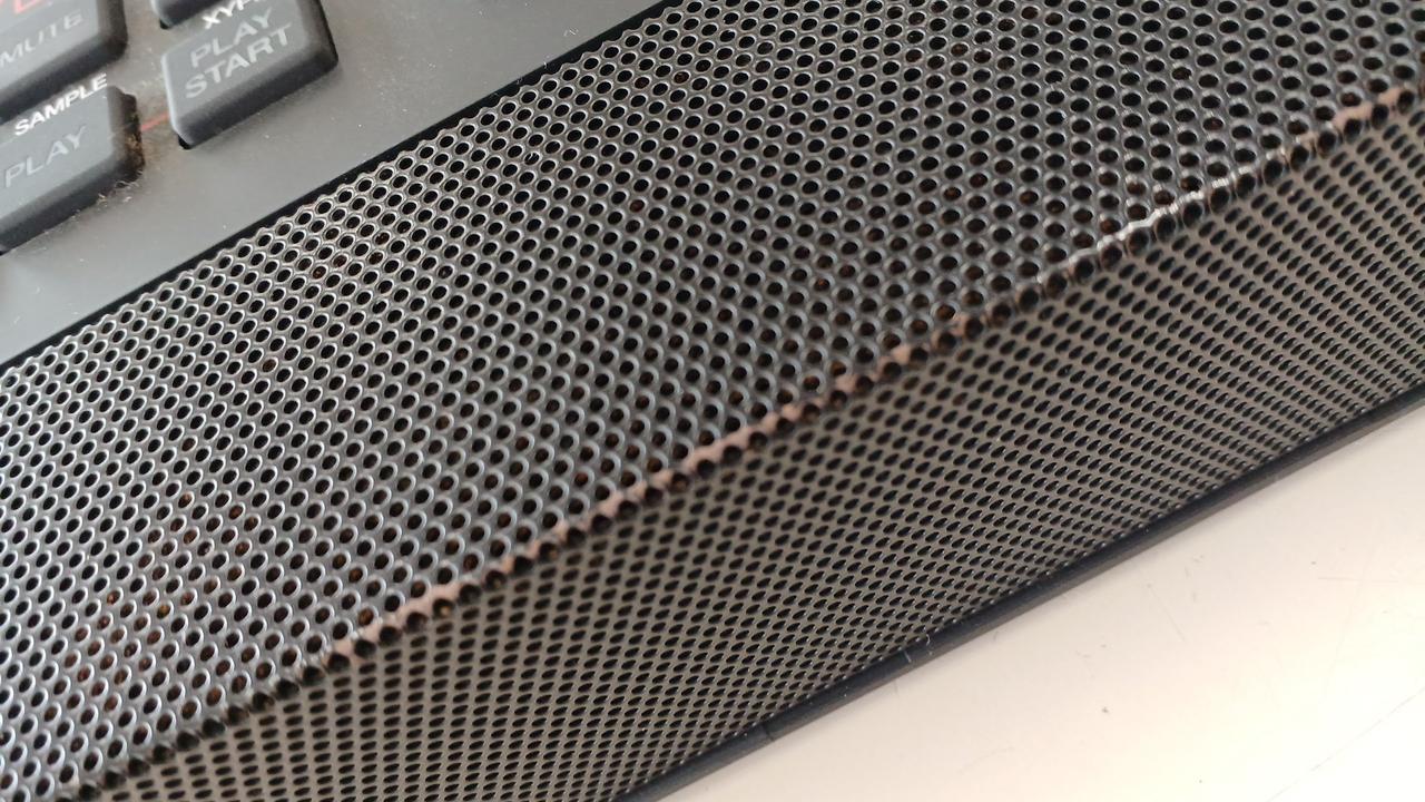 一部サビが見られます
