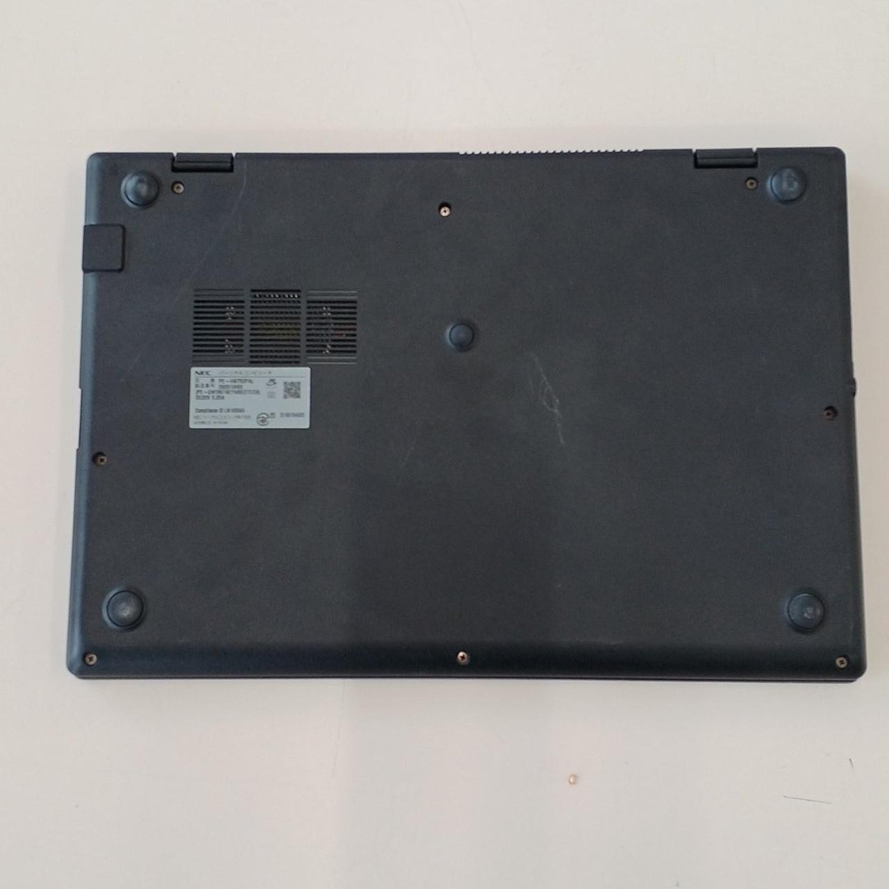 キズあります。