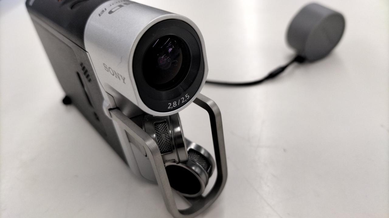 SONY HDR-MV1 （デジタルHDビデオカメラレコーダー） SONY ソニー HDR-MV1 デジタルHDビデオカメラレコーダー