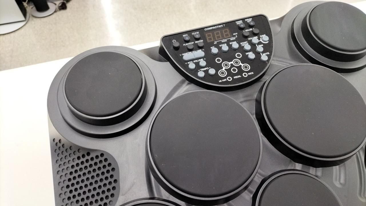 ALESIS COMPACTKIT7 ポータブル 電子ドラム Alesis CompactKit7 電子ドラム スピーカー内蔵 ポータブル