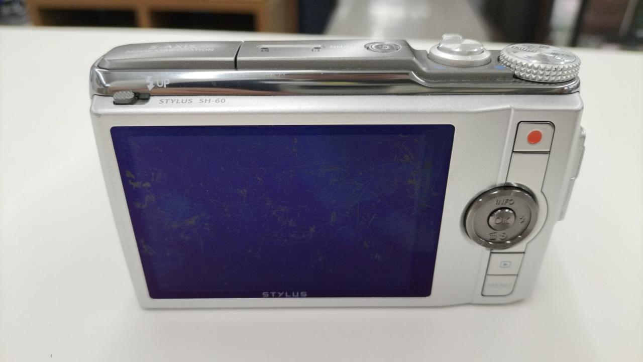 デジタルカメラ OLYMPUS 5-AXIS IS 光学式5軸手ぶれ補正を搭載したプレミアムデザインカメラ「OLYMPUS