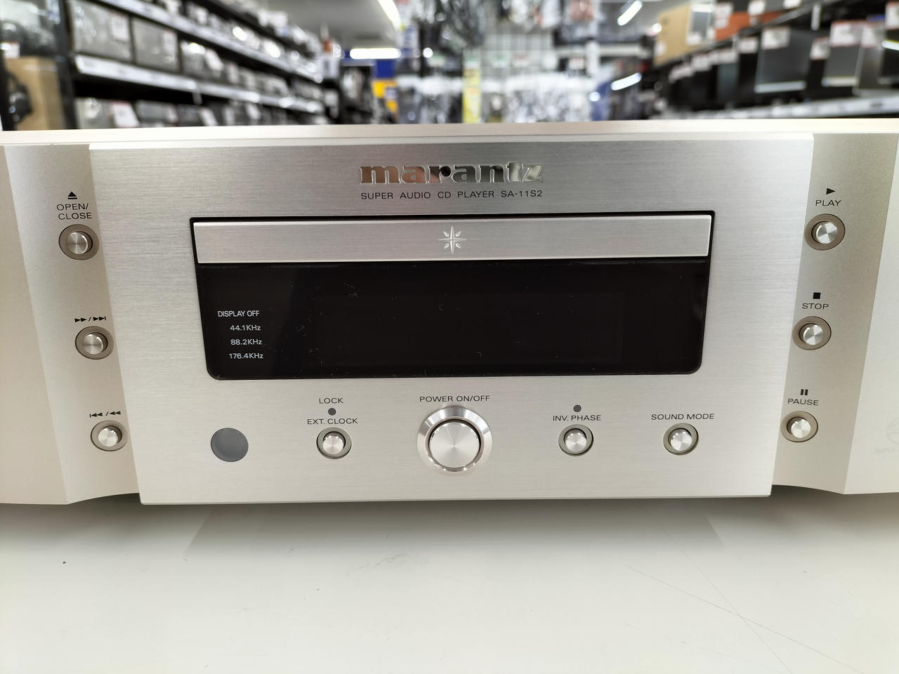 美品 高級 marantz SACDプレーヤー SA-11S2 2008年製 Marantz SA-11S2 SACD Super Audio CD Player Silver w/o Remote